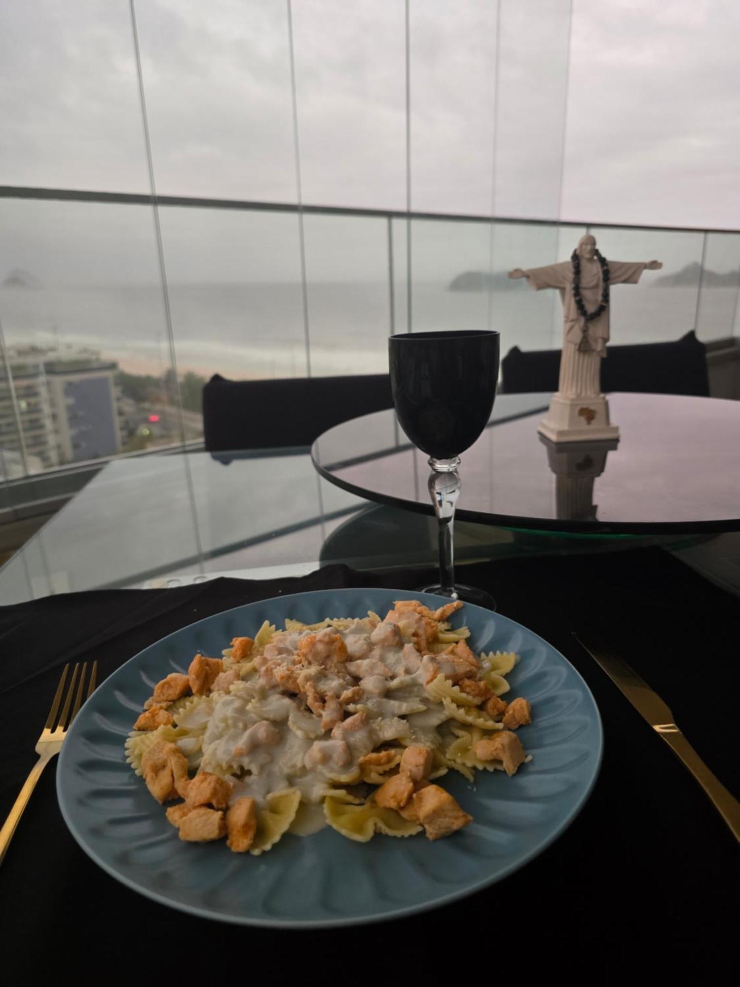 Beira Mar Vista Praia E Montanha Rio de Janeiro Bilik gambar